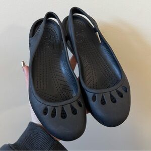 Crocs women’s Kadee sling back black slip on flats